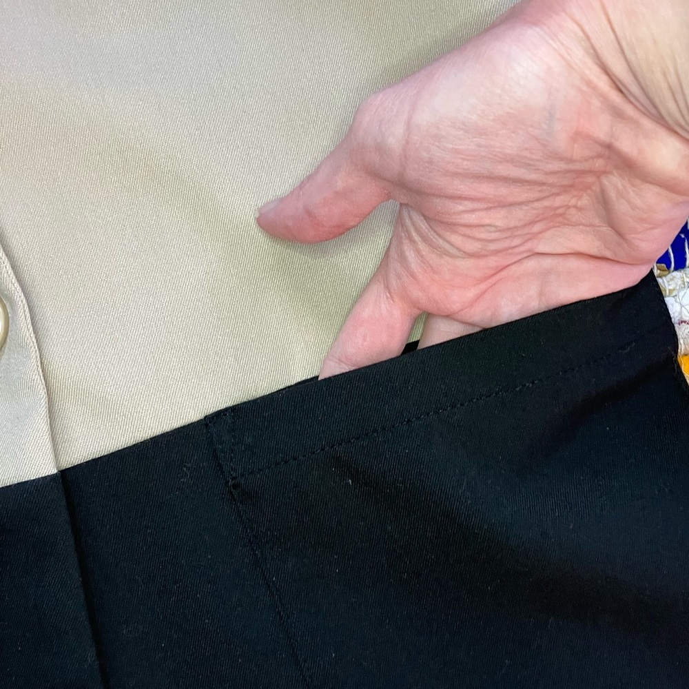 H&M Divided ~ Color block one-button blazer - Picture 3 of 7